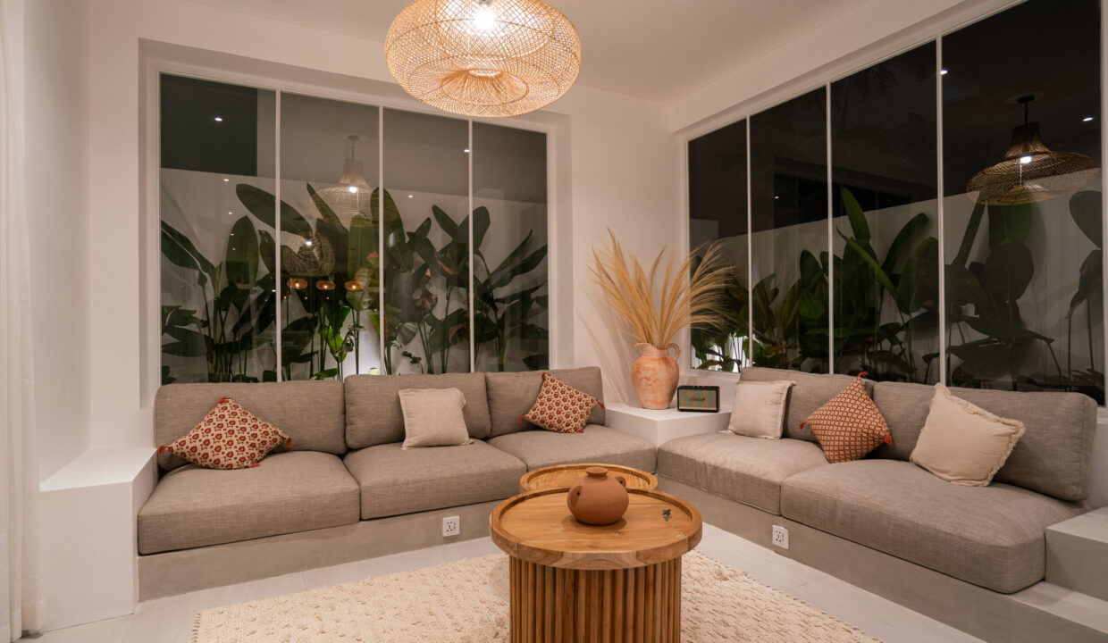 Modern 2-Bedroom Villa with Private Pool in Prime Canggu Location (19)