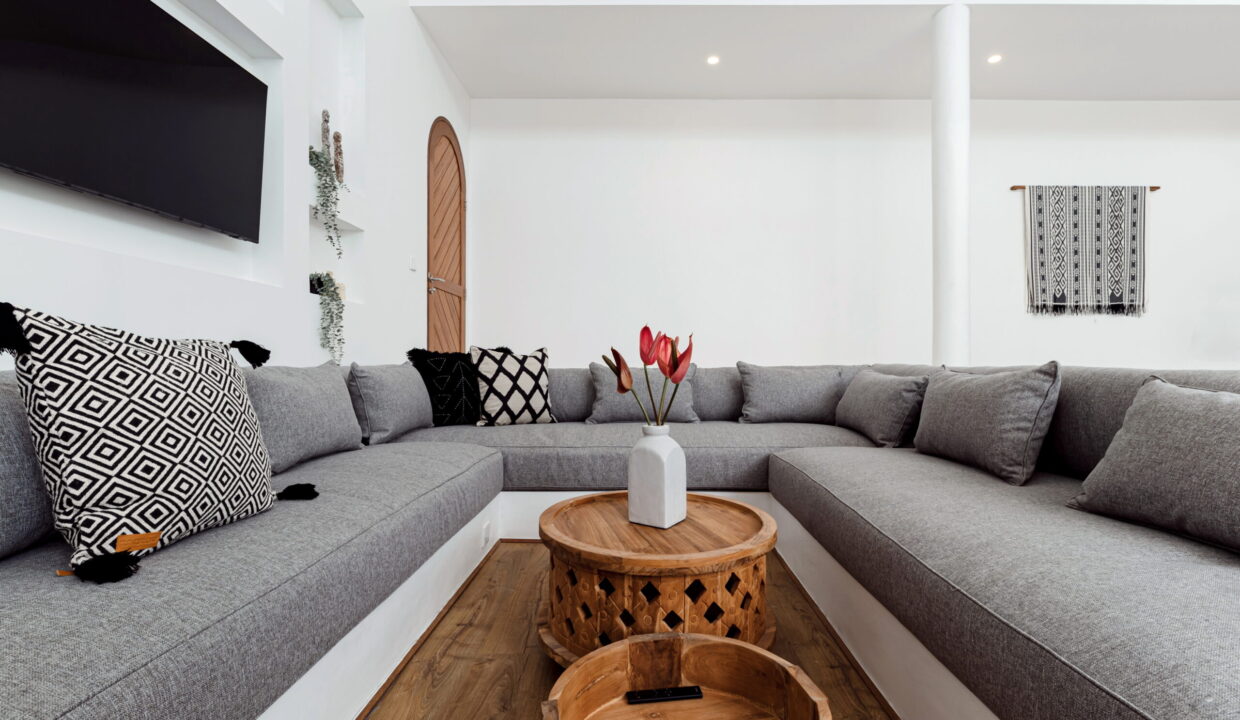 Modern Tropical Design 3 Bedroom Villa For Sale Leasehold In Bingin (3)