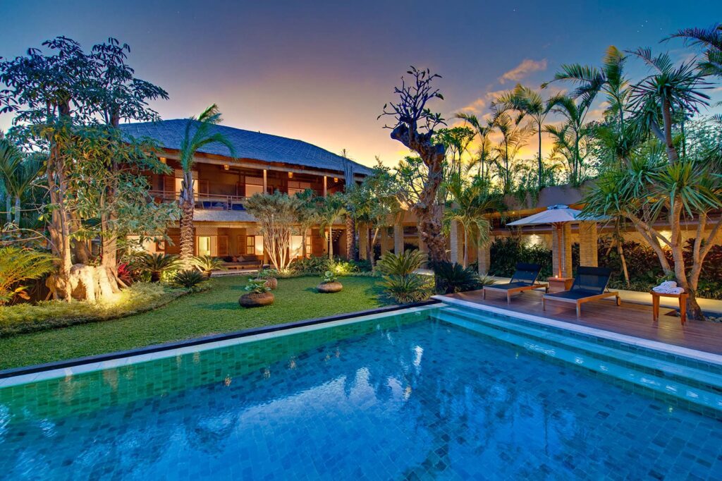 Luxurious 6-Bedroom Villas Within Walking Distance to Seminyak Beach