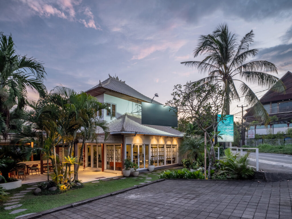 4 Are Road Front Commercial Space For Lease – Berawa