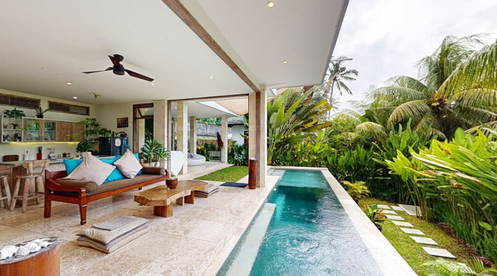 4 Bedroom Villa with 180 Ocean View in Candidasa