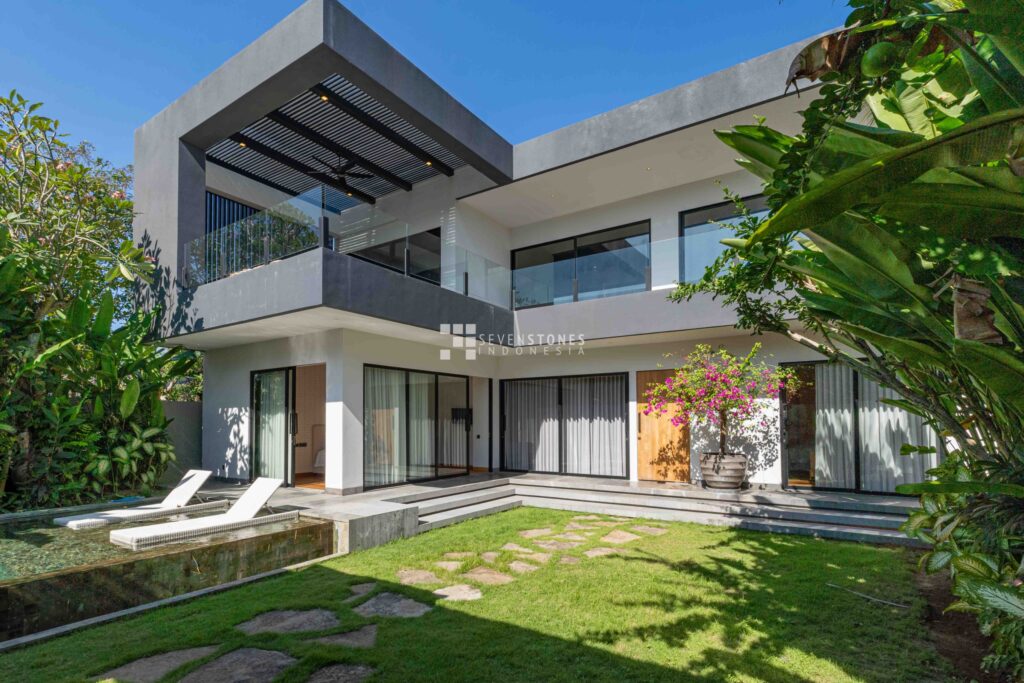 Beautifully Designed Leasehold Villa In Canggu