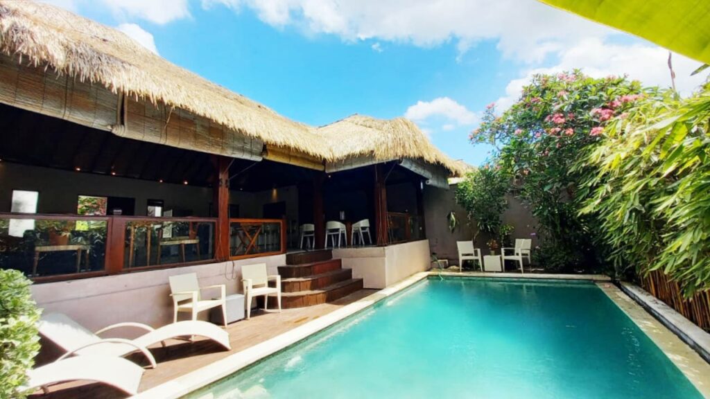 Charming Traditional Villa for Sale in Padonan, Canggu (Short Lease)