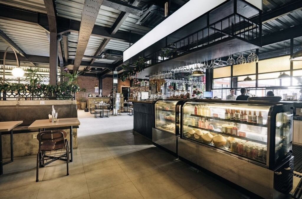 Golden Business Opportunity Lifestyle Spa, Beauty Cosmetic And Cafe for Sale in the Prime Location Of Canggu.