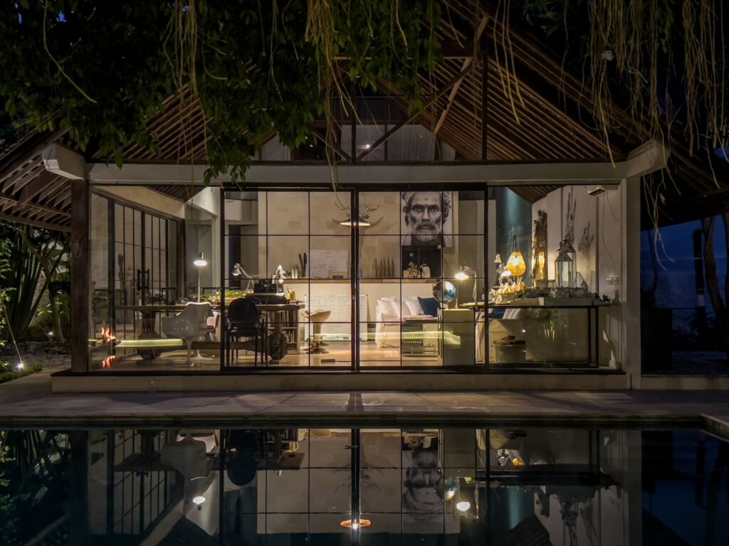 Lux Retreat Riverside Villa