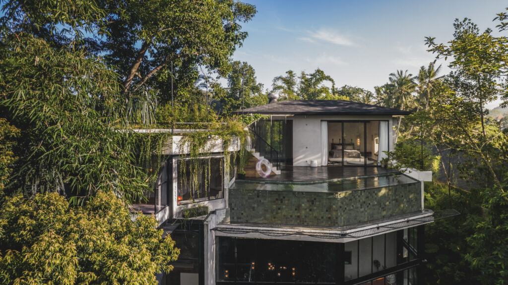 Luxurious, Modern 3-Bedroom Villa in the Centre of Ubud