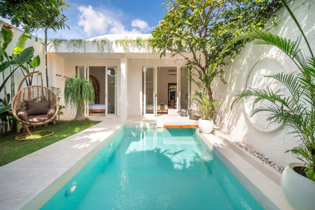 Modern Tropical Villa in Kerobokan with Private Sauna