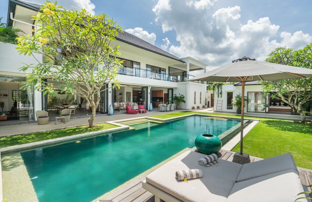 Spacious Berawa Villa with Long Lease, Steps from the Beach