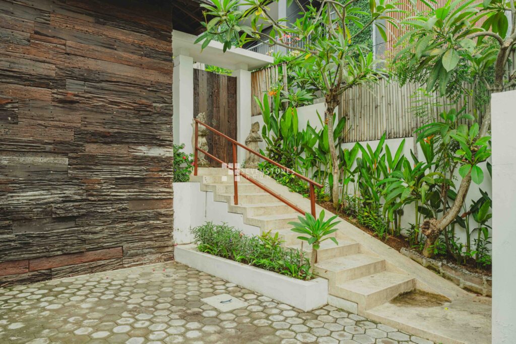 Villa For Sale In Berawa, Canggu